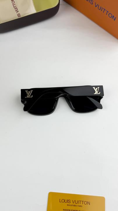 Louis Vuitton Sunglass