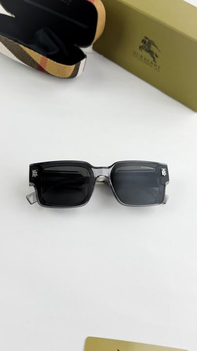 Burberry Sunglass