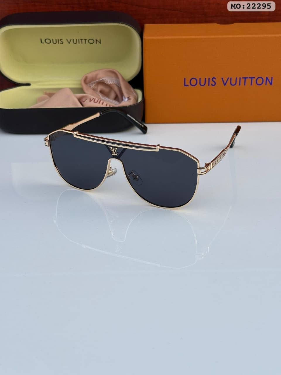 Louis Vuitton Sunglass