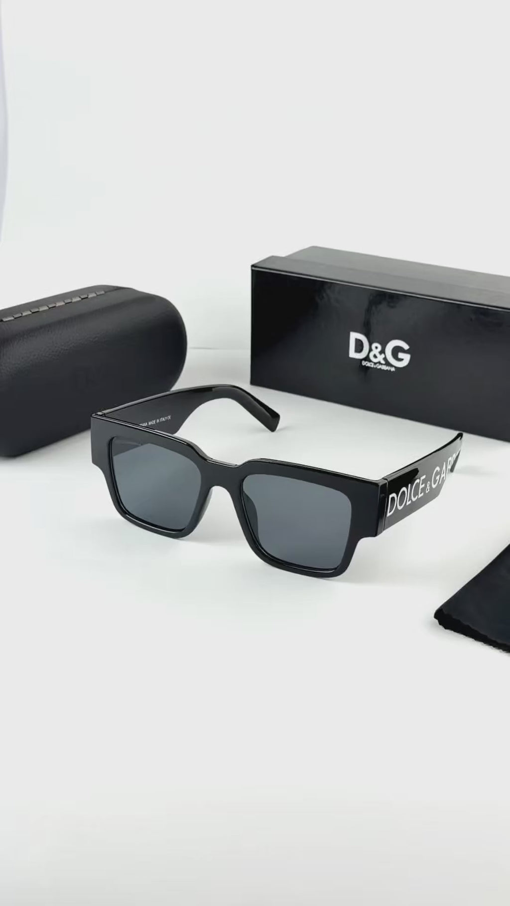 Dolce & Gabbana Sunglass