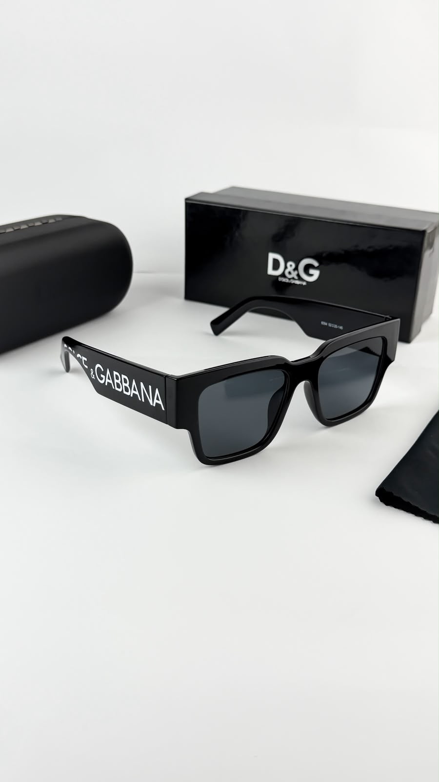 Dolce & Gabbana Sunglass