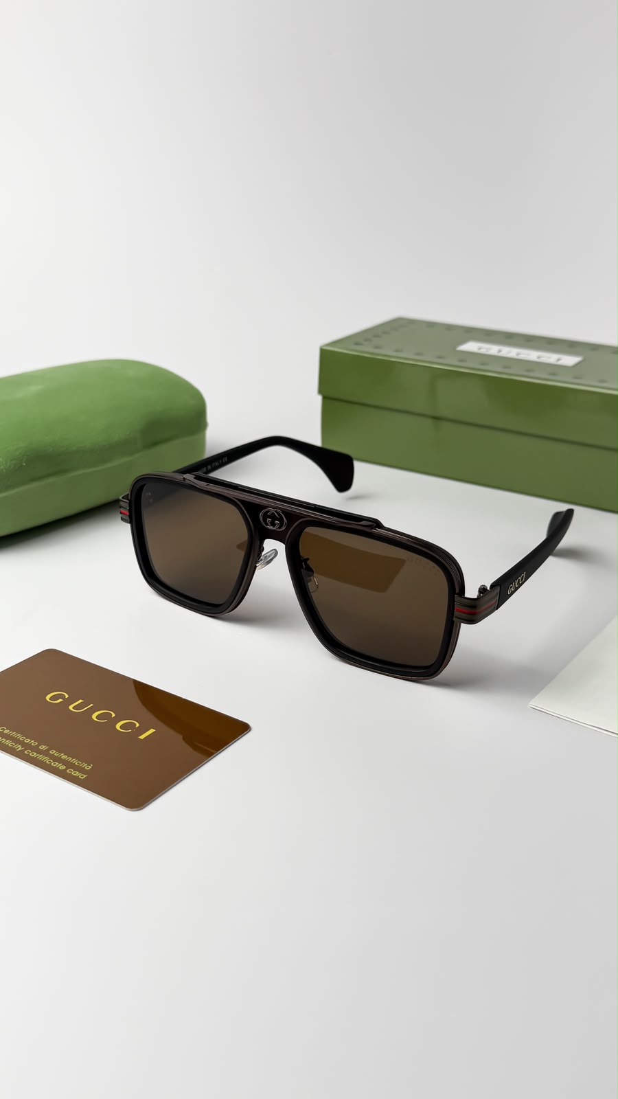 Gucci Sunglass
