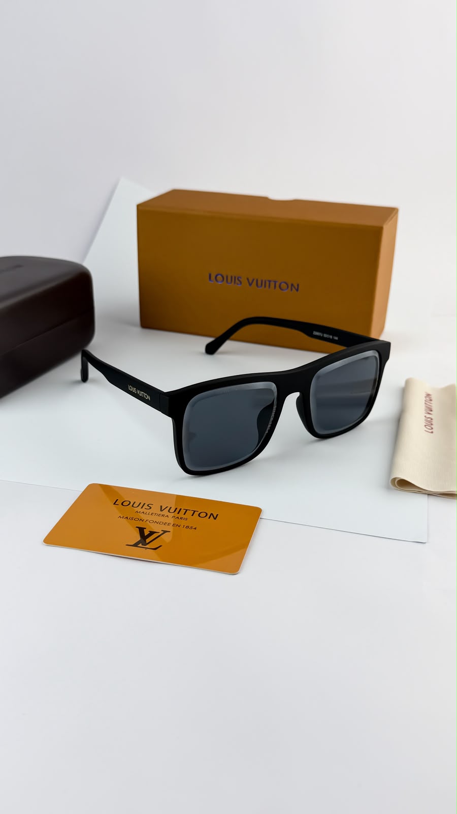 Louis Vuitton Sunglass