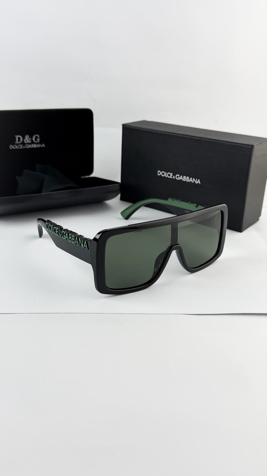 Dolce & Gabbana Sunglass