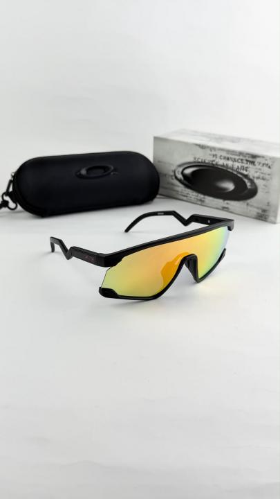 Oakley Sunglass