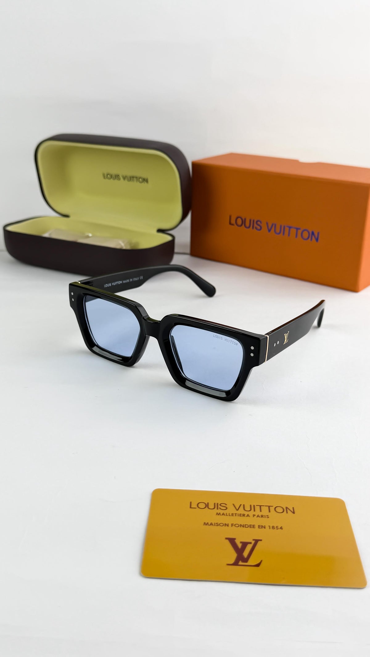 Louis Vuitton Sunglass