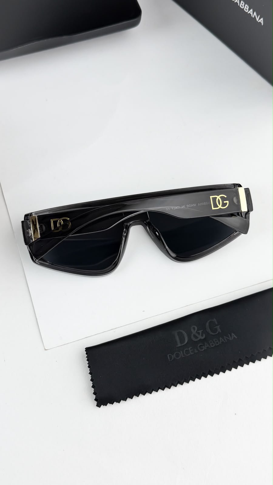 Dolce & Gabbana Sunglass