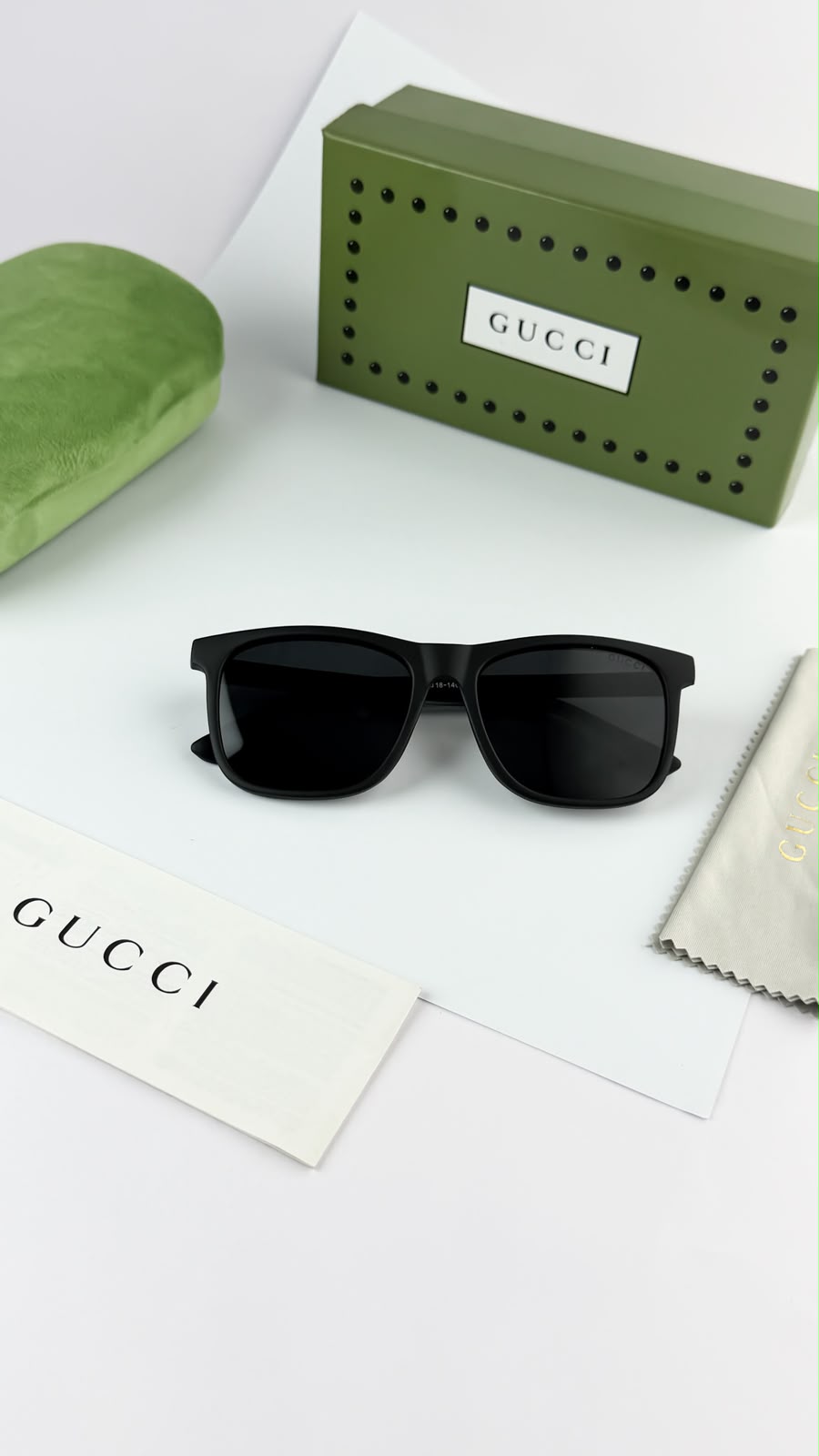Gucci Sunglass
