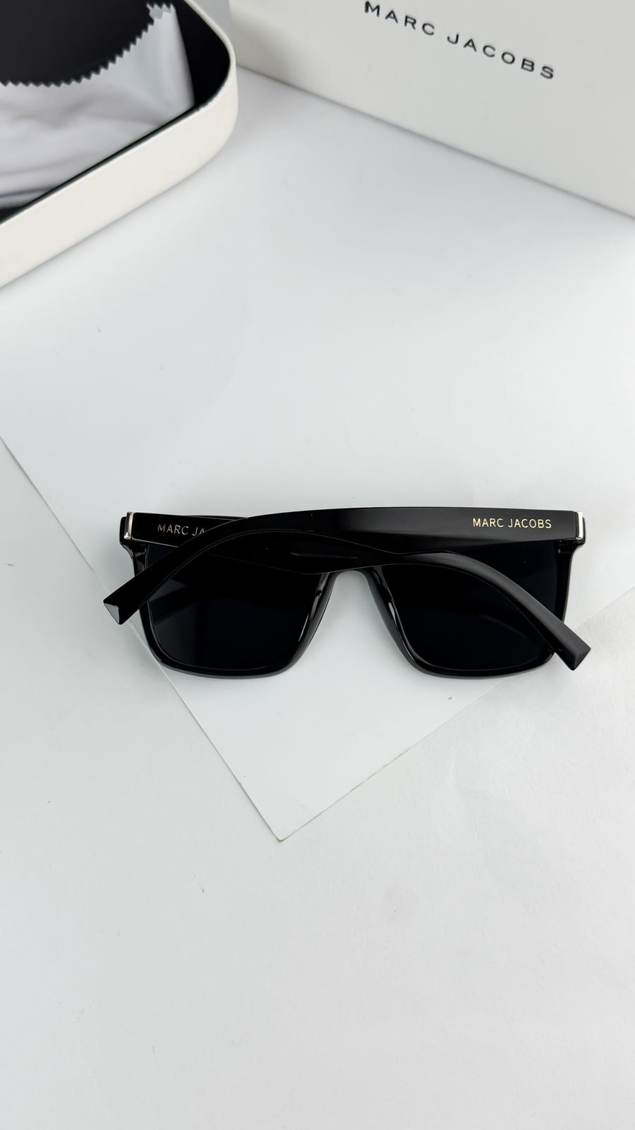 Marc Jacobs Sunglass