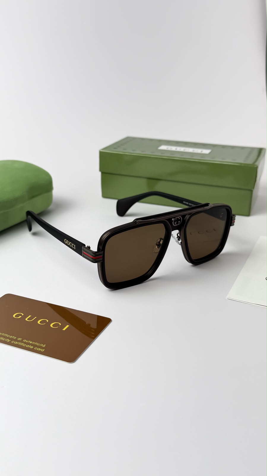 Gucci Sunglass