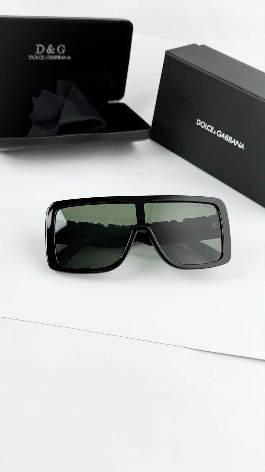 Dolce & Gabbana Sunglass