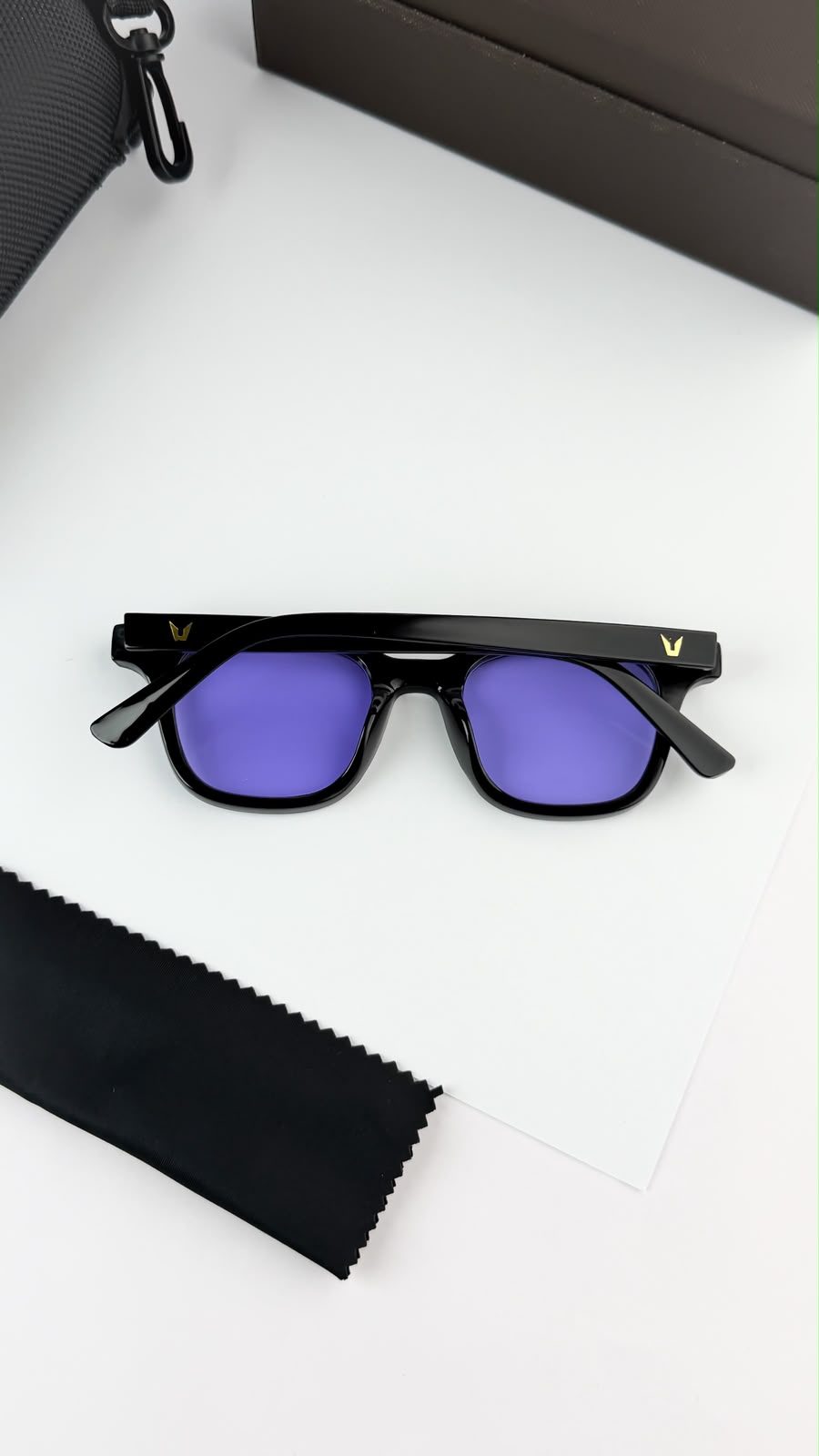 Gentle Monster Sunglass