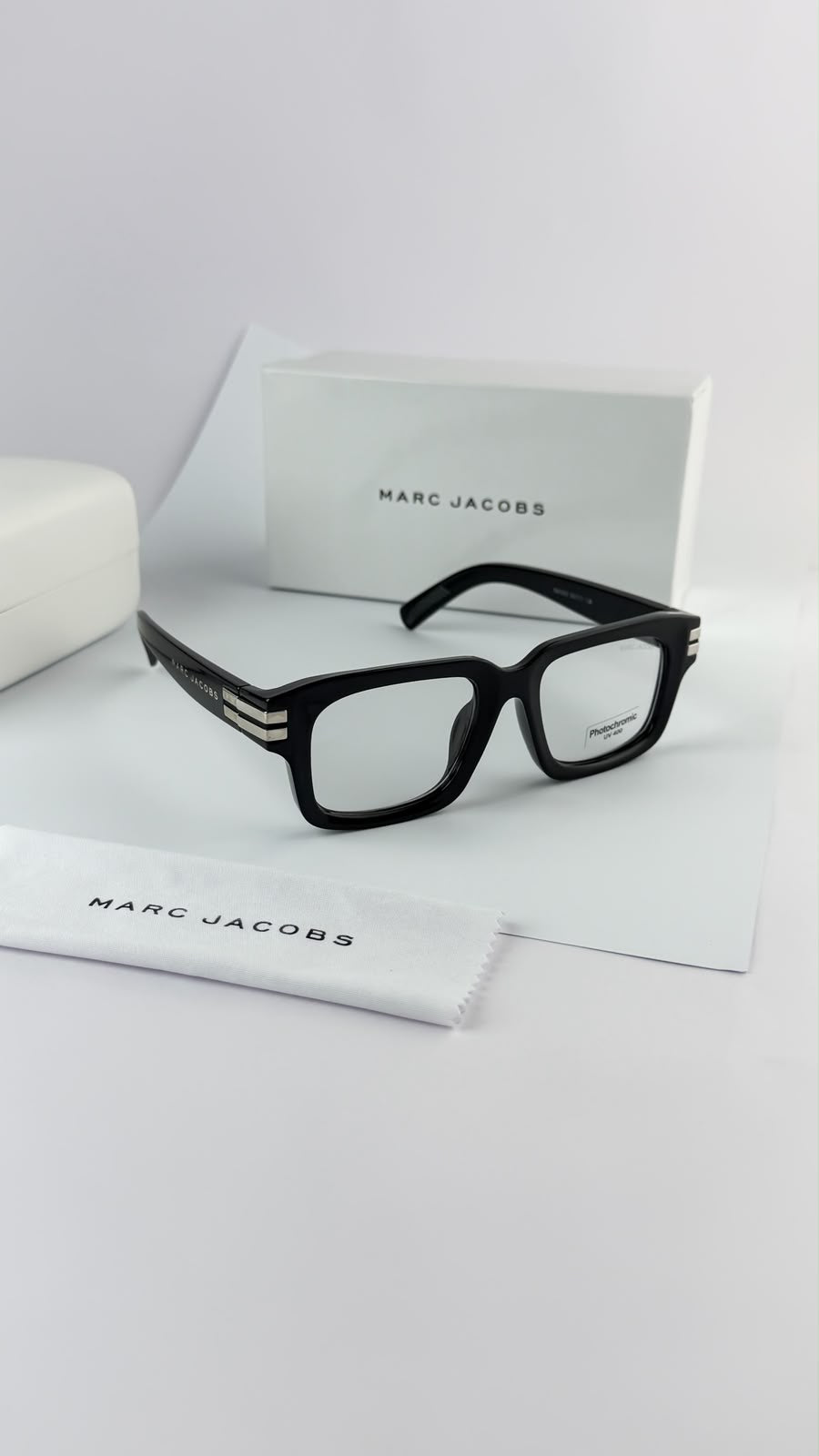 Marc Jacobs Frame Sunglass