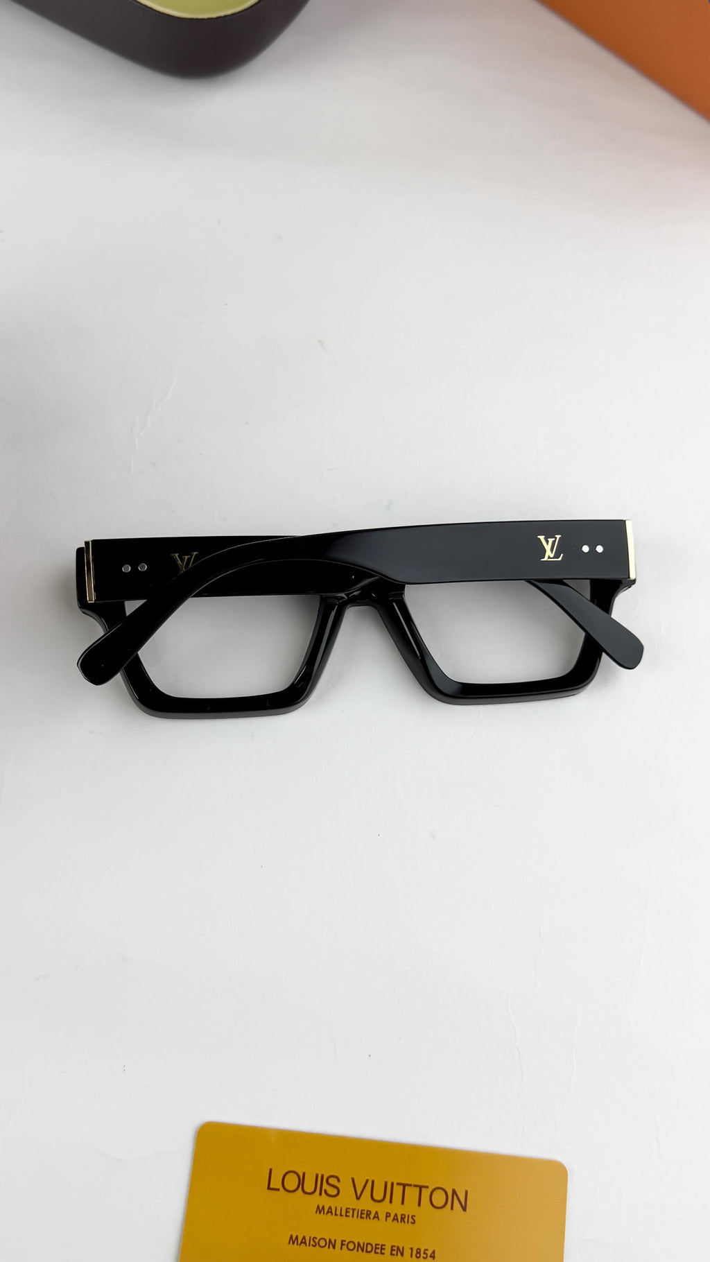 Louis Vuitton Sunglass