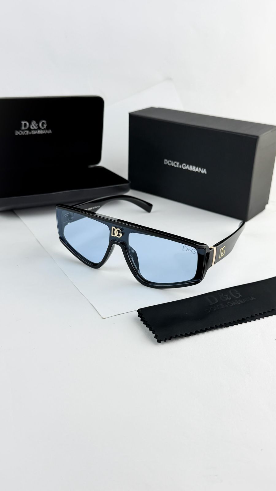 Dolce & Gabbana Sunglass