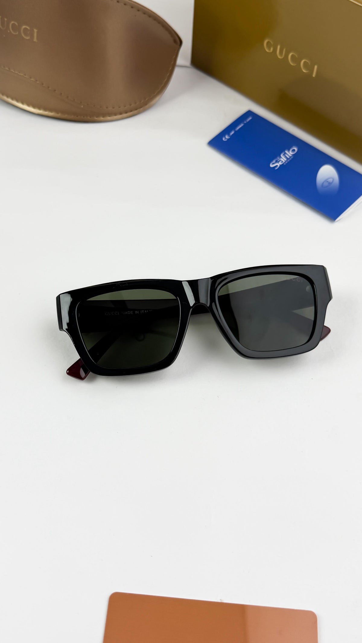 Gucci Sunglass
