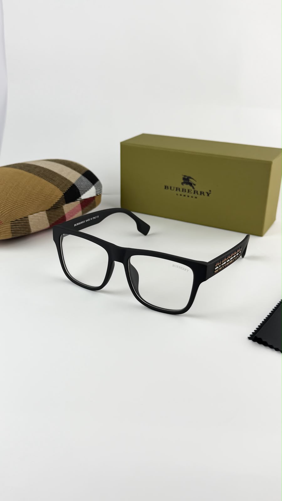 Burberry Frame Sunglass