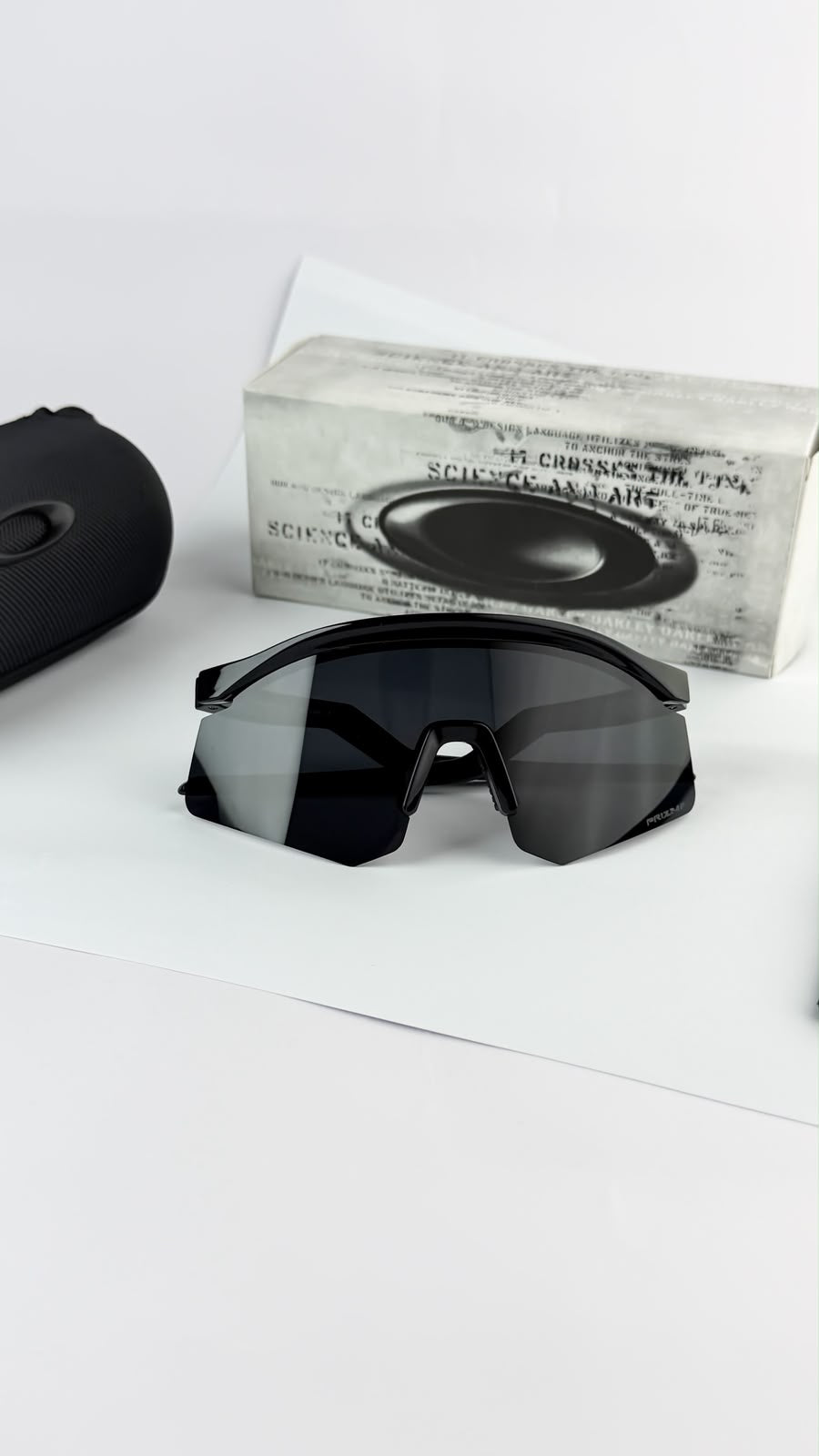 Oakley Sunglass