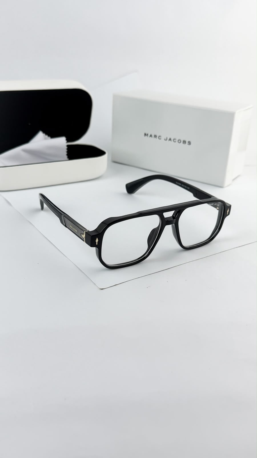 Marc Jacobs Frame Sunglass