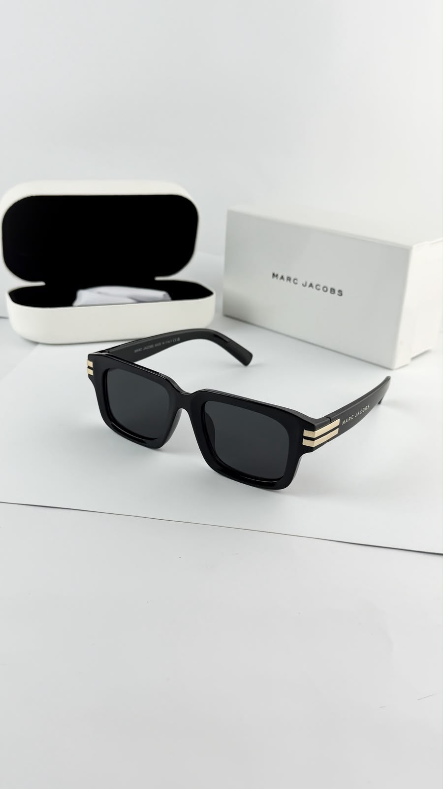 Marc Jacobs Sunglass