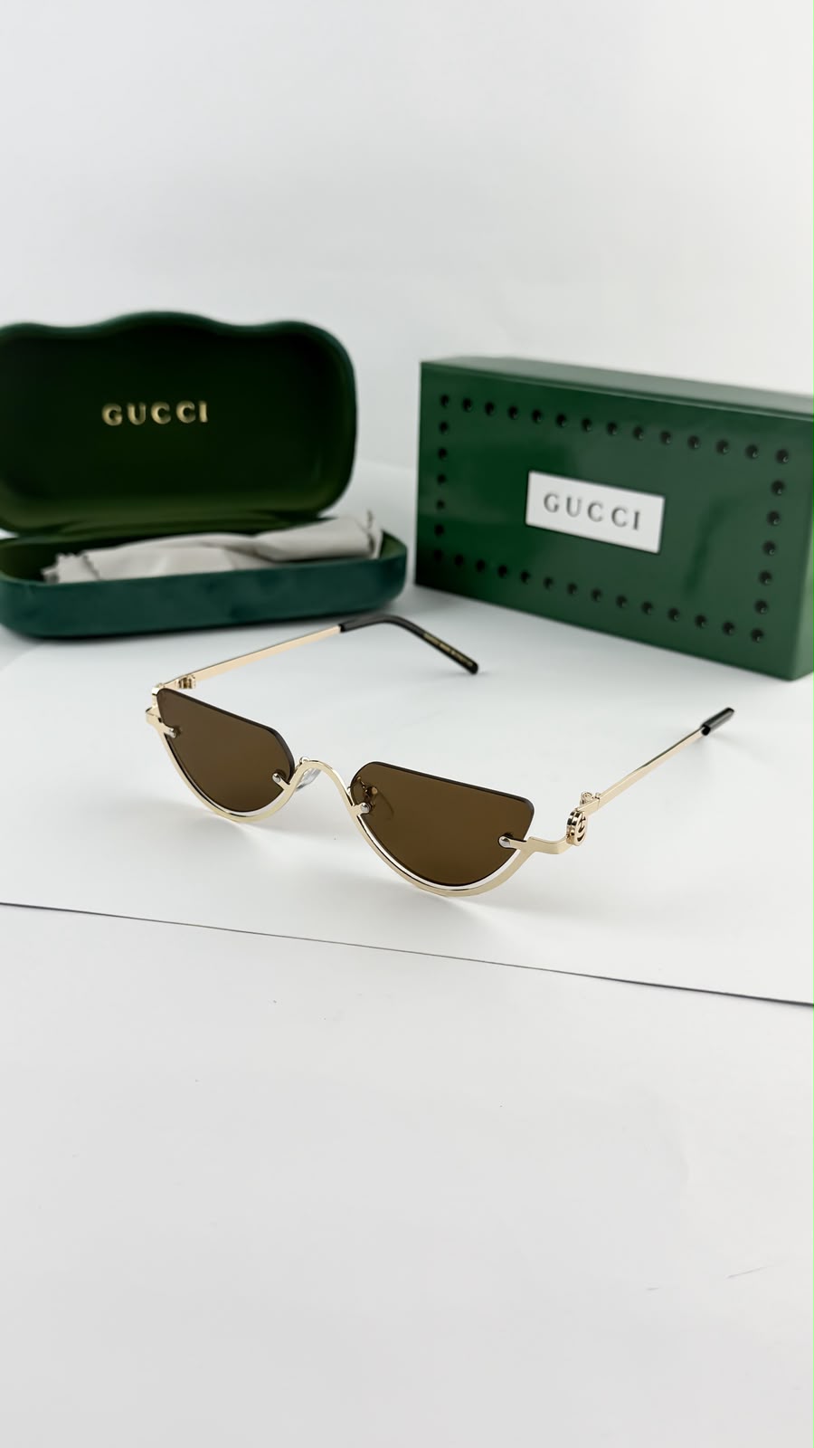 Gucci Sunglass