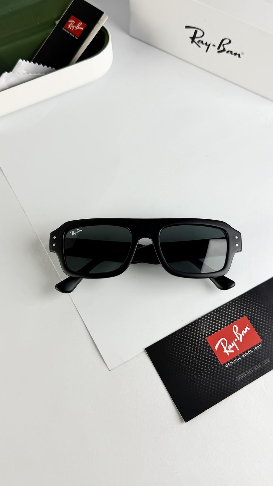 Rayban Sunglass