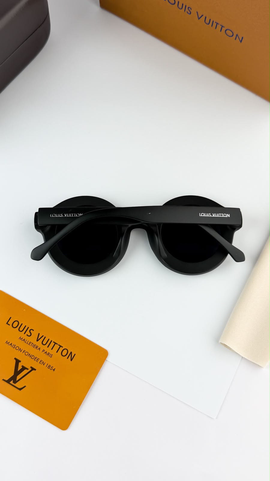 Louis Vuitton Sunglass