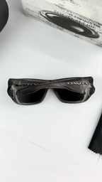 Oakley Sunglass