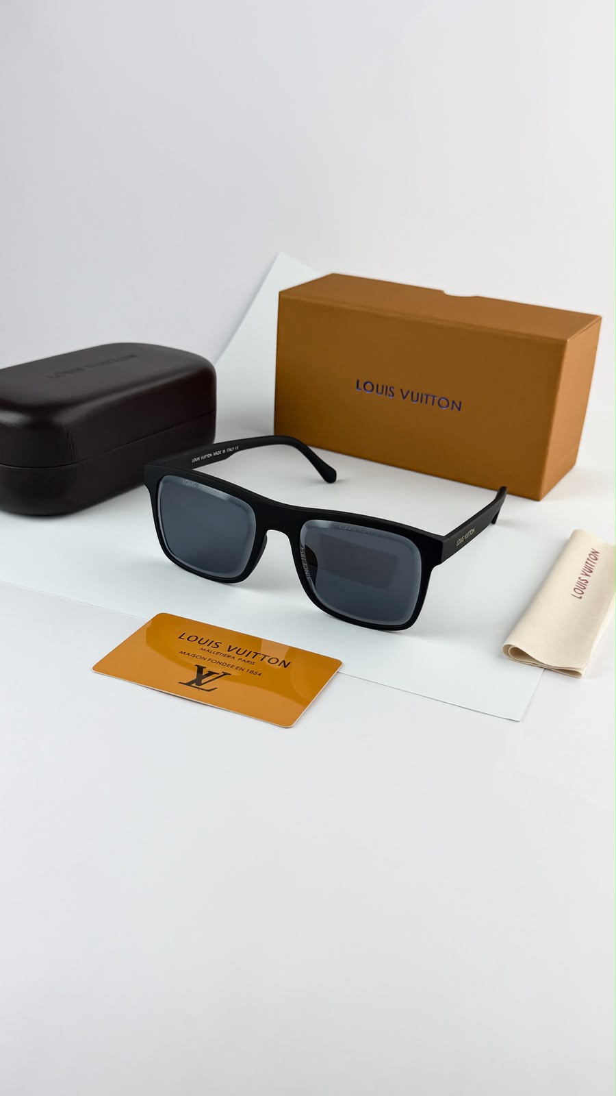 Louis Vuitton Sunglass